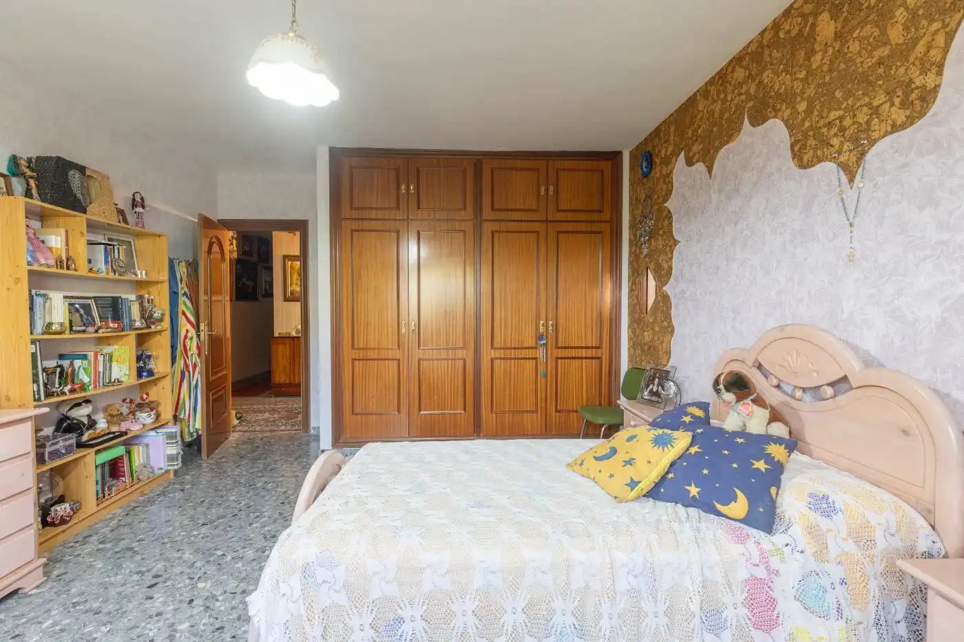 Schlafzimmer von Haus oder Chalet zum Verkauf in Víznar mit Klimaanlage, Heizung und Privatgarten