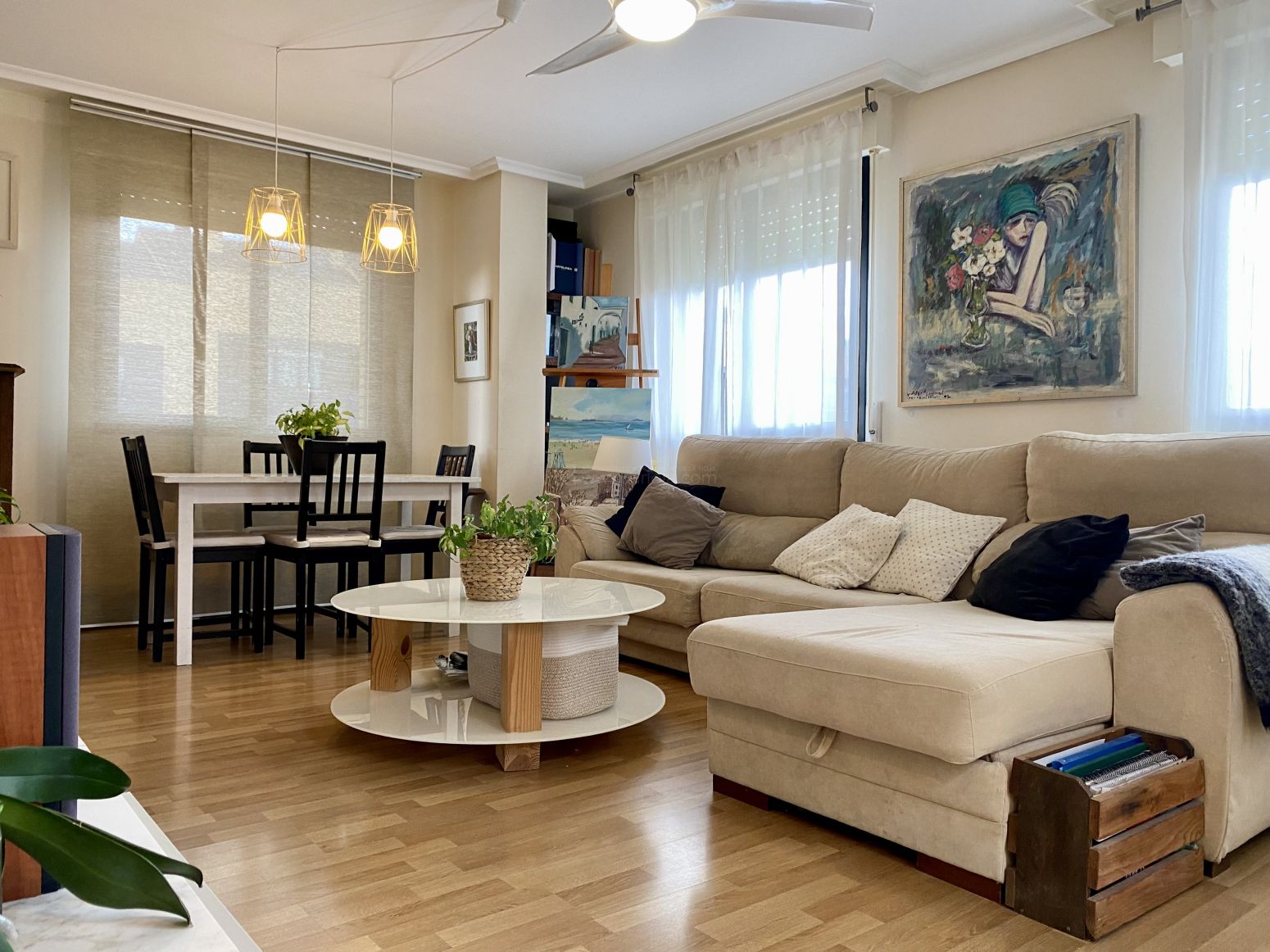 Sala d'estar de Àtic en venda en  Logroño amb Calefacció, Jardí privat i Parquet