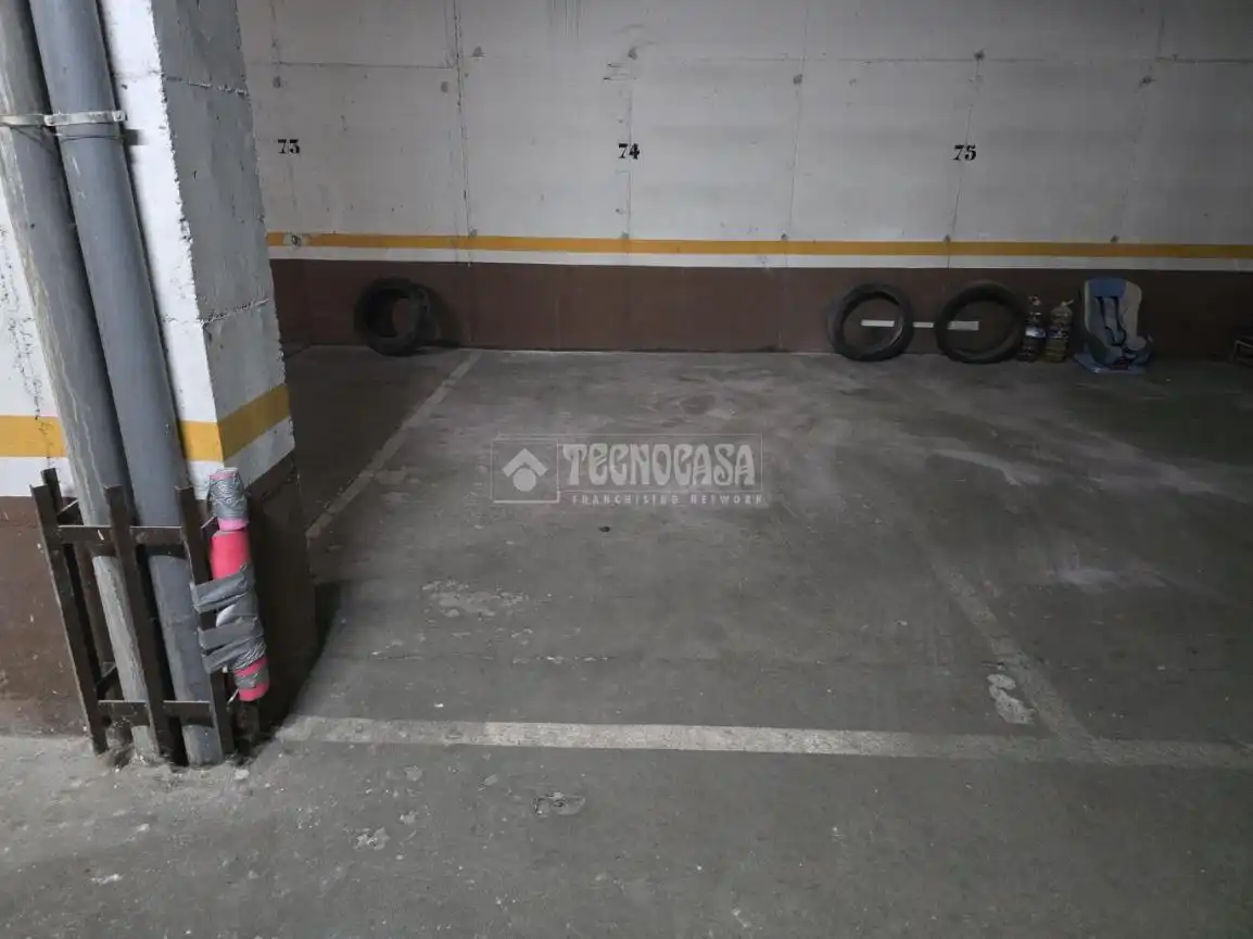 Parking of Garage for sale in Madrid