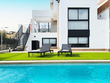 Villa avec balcon à vendre à Algorfa