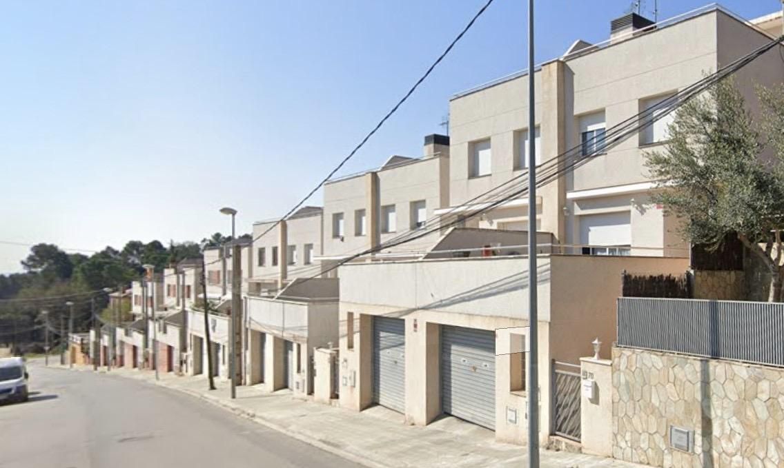 Vista exterior de Casa adosada en venta en Sentmenat con Jardín privado, Terraza y Trastero
