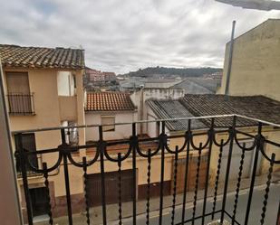 Vista exterior de Casa o xalet en venda en Entrena amb Calefacció, Terrassa i Traster