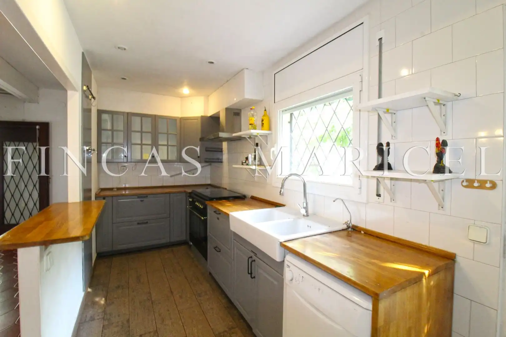 Cocina de Casa o chalet en venta en Sitges con Aire acondicionado, Calefacción y Jardín privado