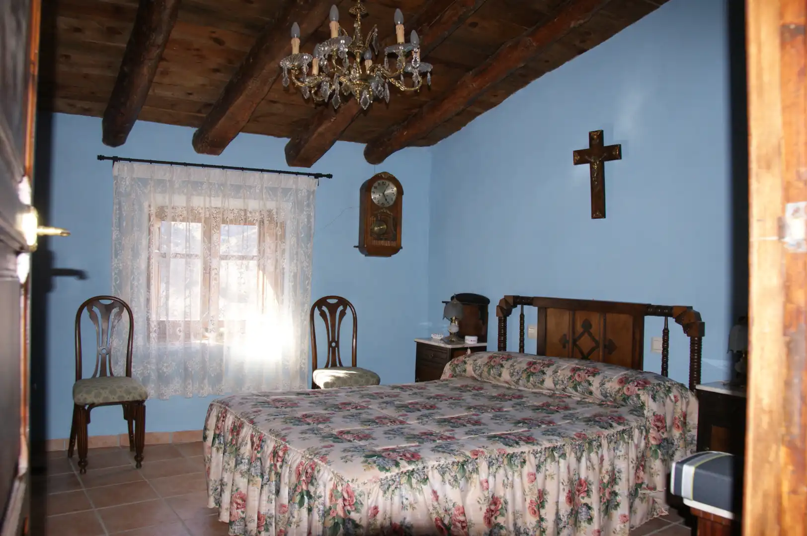 Habitación de Casa o chalet en venta en Castellote con Calefacción, Jardín privado y Amueblado