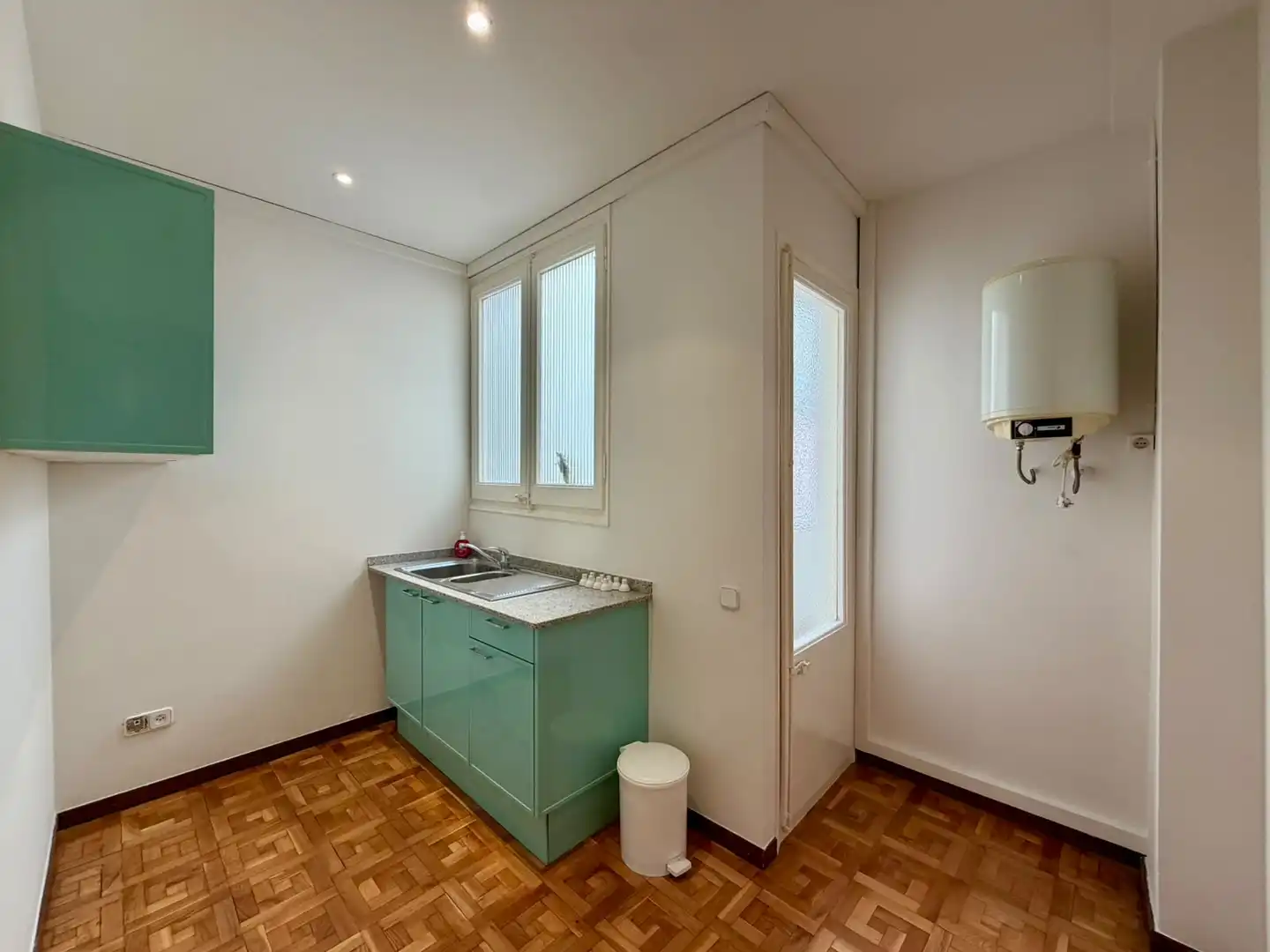 Office space with lift to rent in Carrer de Balmes 181, imagen 19