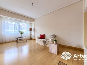 Wohnung mit Balkon zum Verkauf in Blas de Otero Kalea