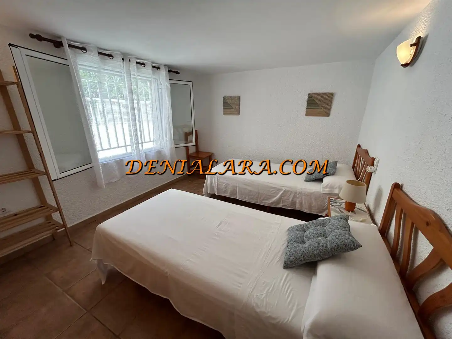 Habitación de Edificio en venta en Oliva