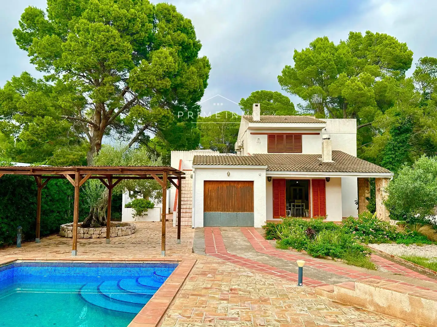 Villa mit Pool zum Verkauf in Calafat