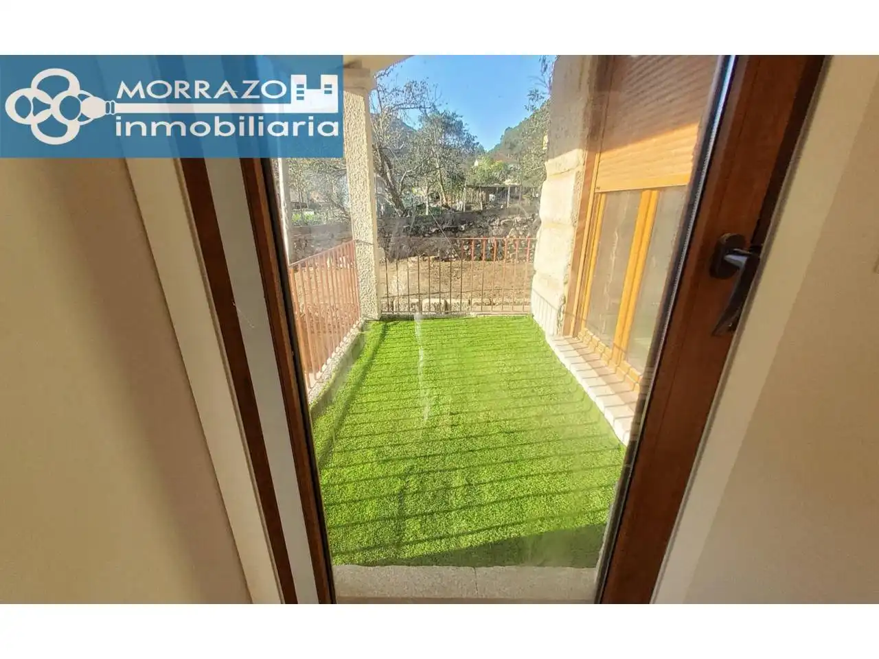 Vista exterior de Casa adosada en venta en Moaña con Calefacción, Jardín privado y Terraza