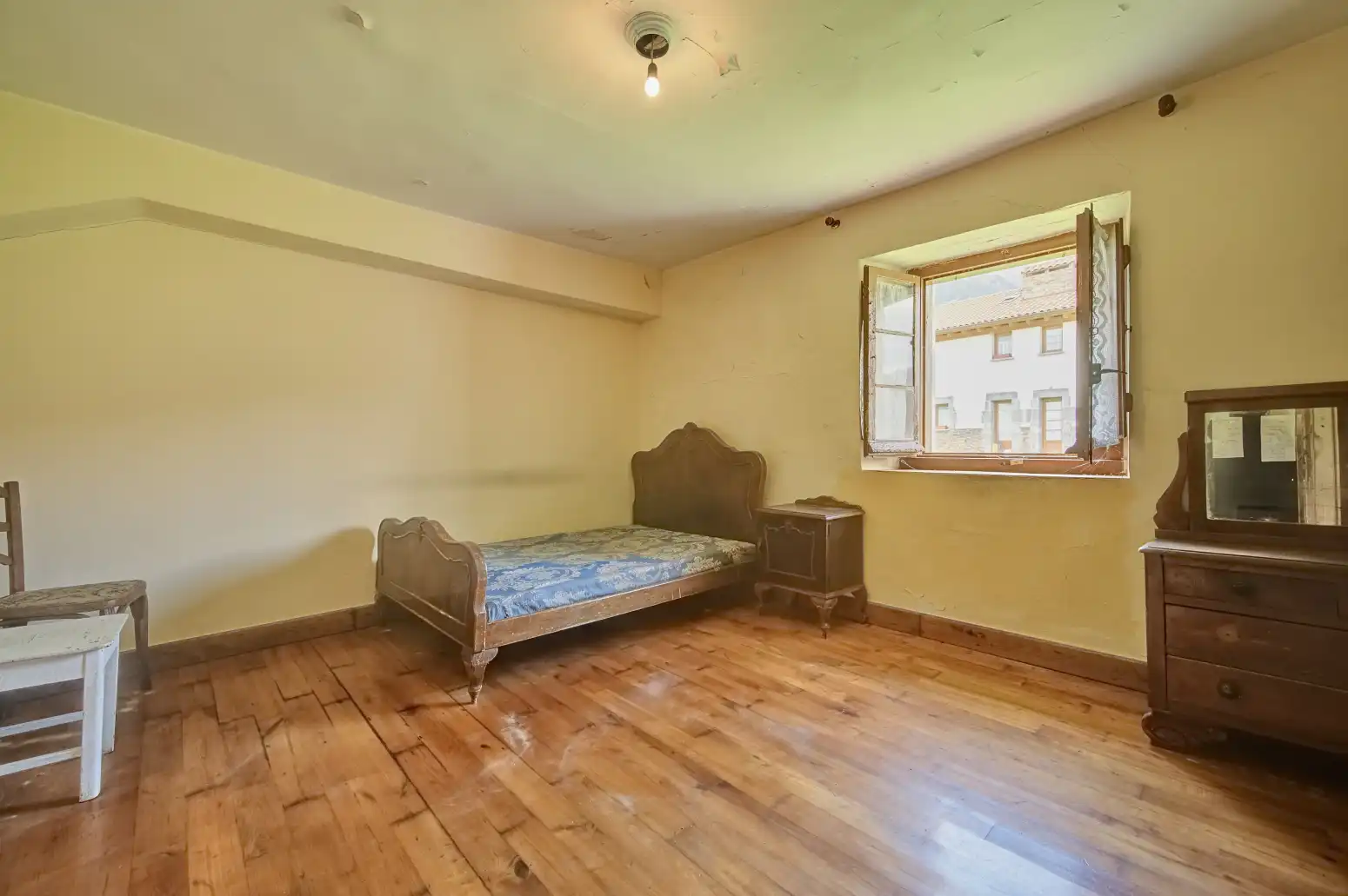 Bedroom of Houses for sale in Larraun  with Heating and Private garden