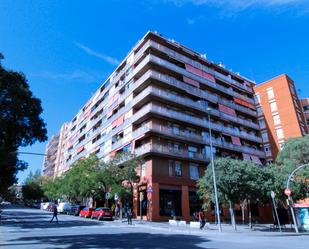 Vista exterior de Pis de lloguer en  Barcelona Capital amb Moblat, Forn i Rentadora