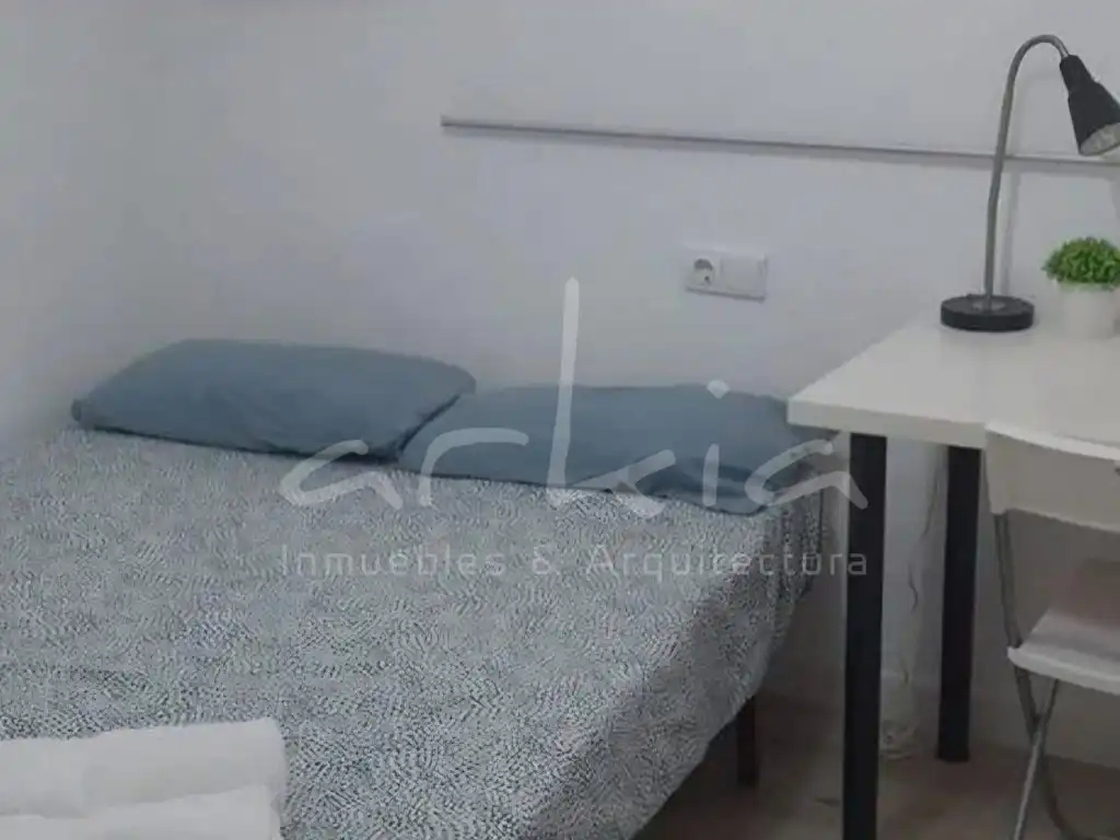 Dormitori de Pis en venda en Valencia