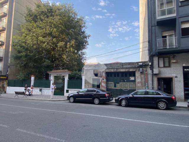 Local comercial en Alquiler en Mariñamansa