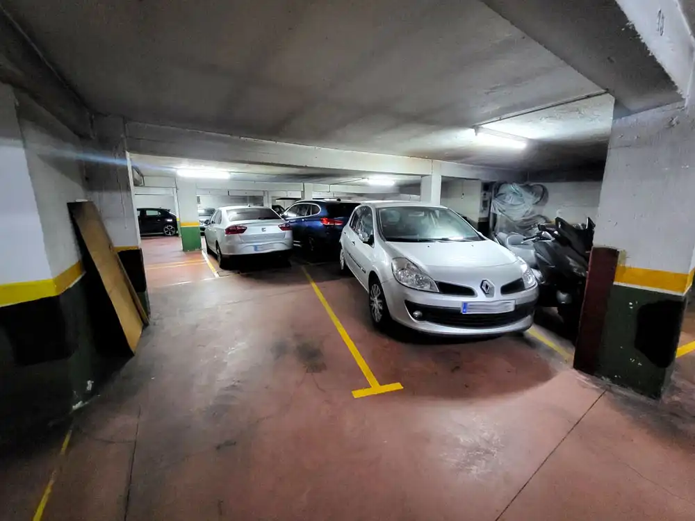 Garage for rent in Rúa Quintela, 26, As Travesas - Balaídos