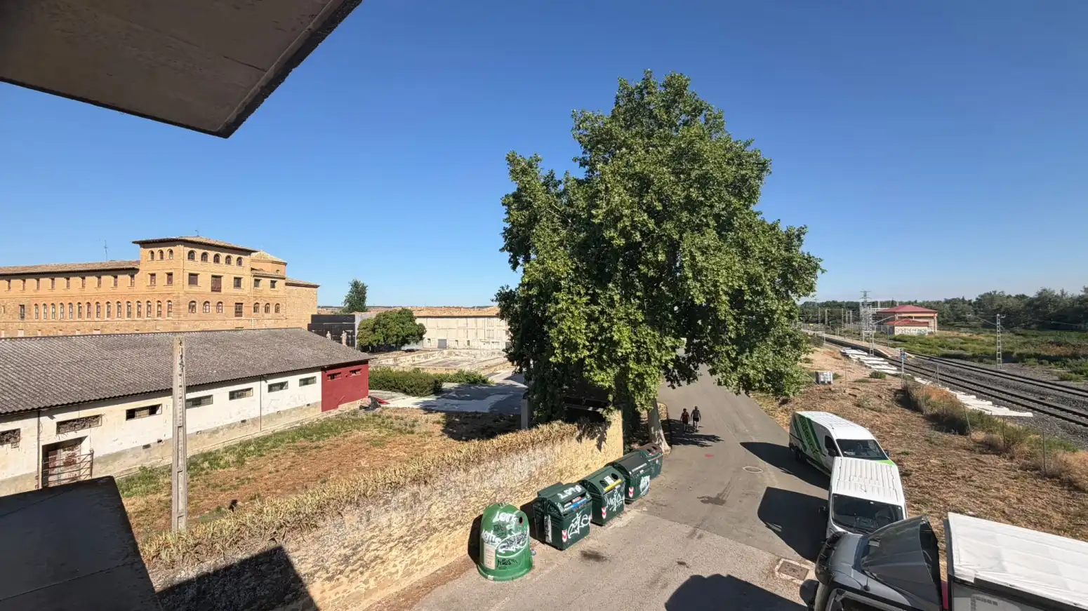 Aparcament de Casa adosada de lloguer en Olite / Erriberri amb Calefacció, Jardí privat i Parquet
