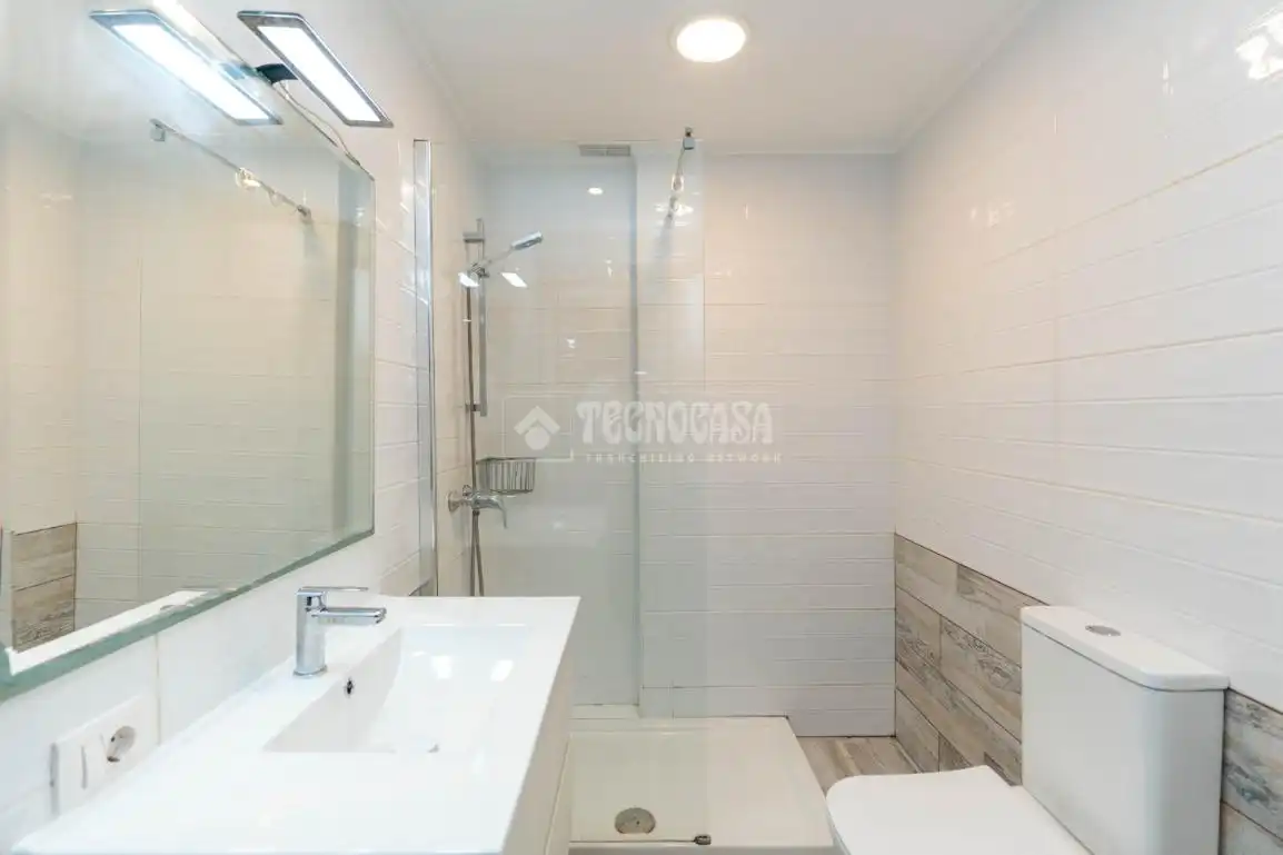 Bathroom of Flat for sale in Adeje