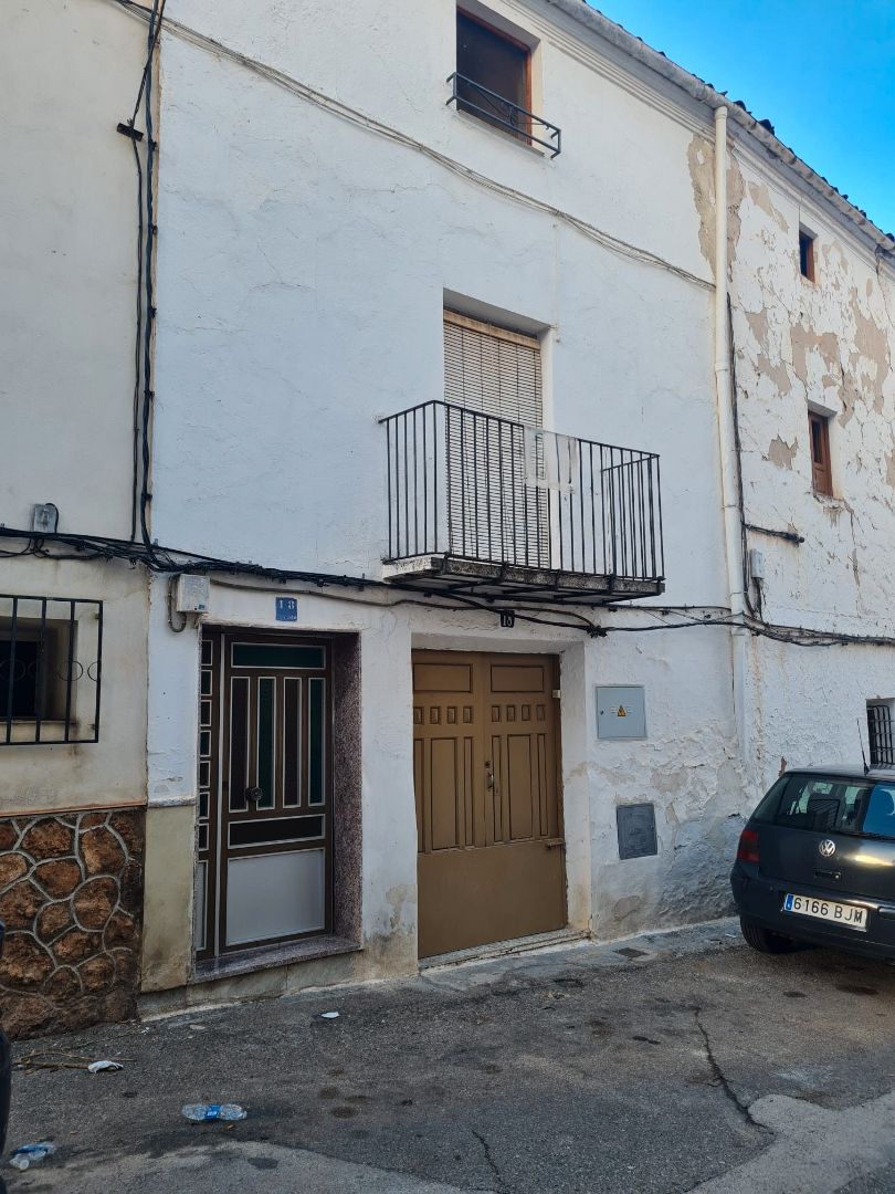 Exterior view of House or chalet for sale in Beas de Segura  with Storage room