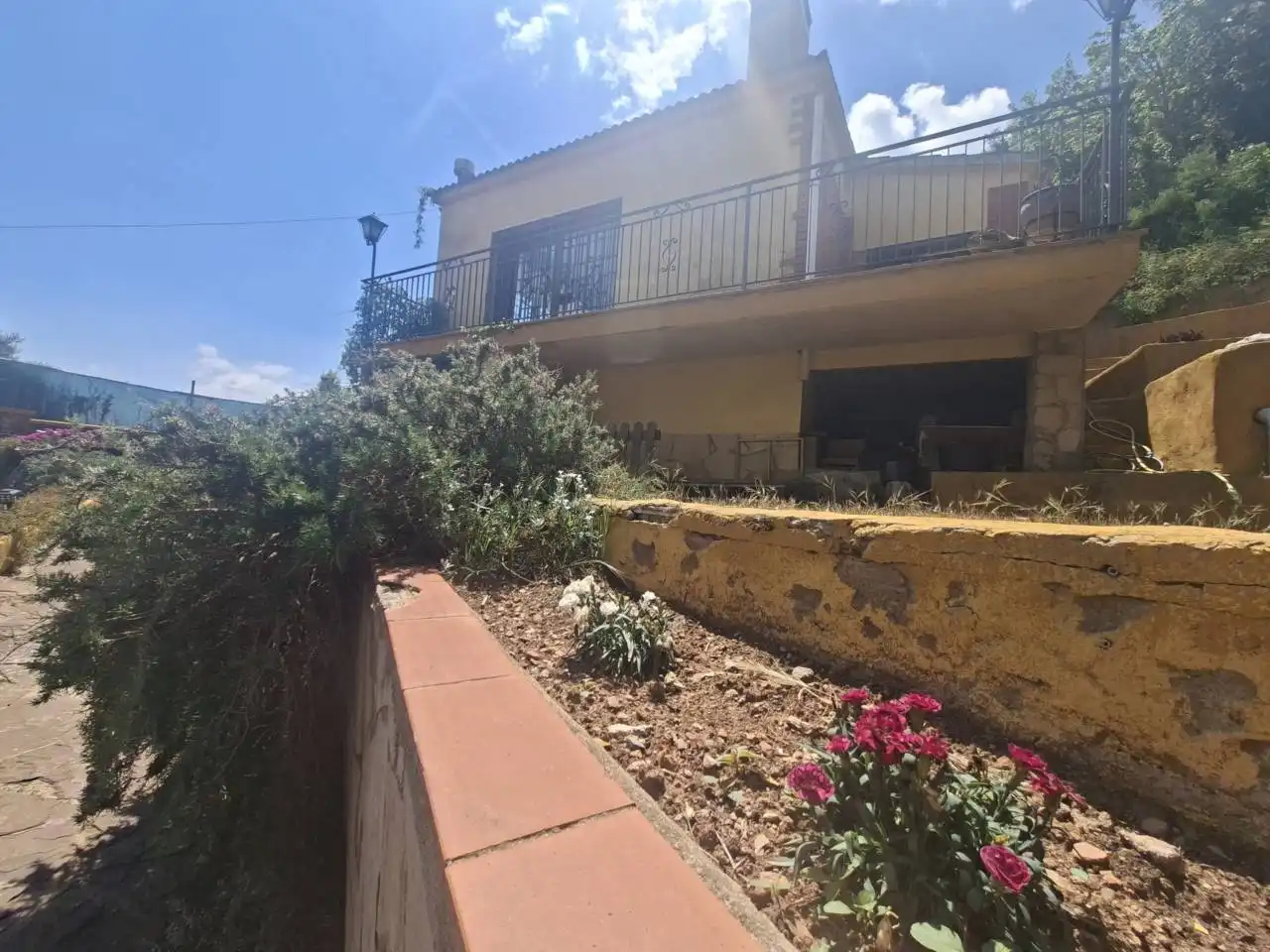 Vista exterior de Piso en venta en Sant Llorenç Savall con Jardín privado, Terraza y Trastero