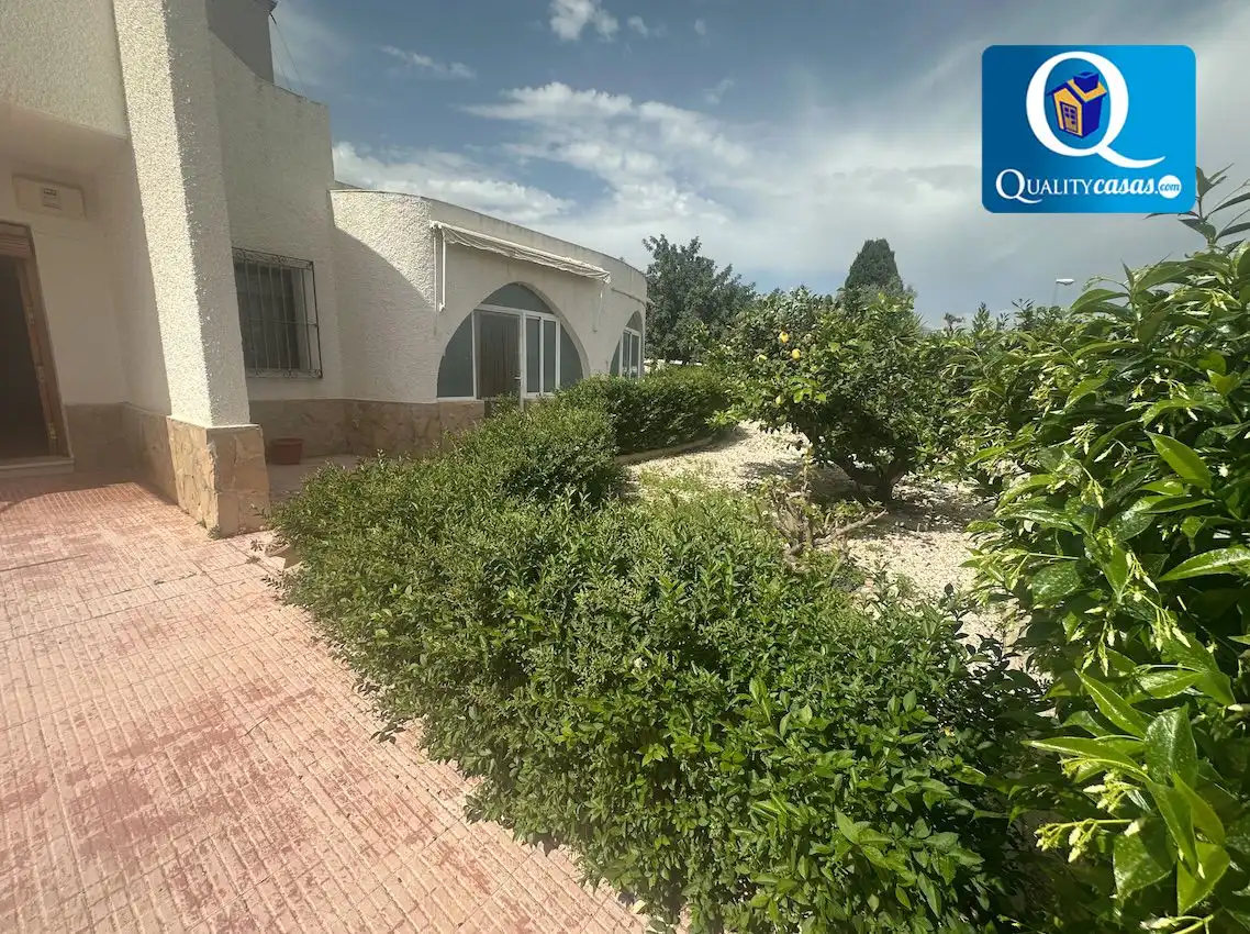 Jardín de Casa o chalet en venta en Mutxamel con Aire acondicionado, Calefacción y Terraza