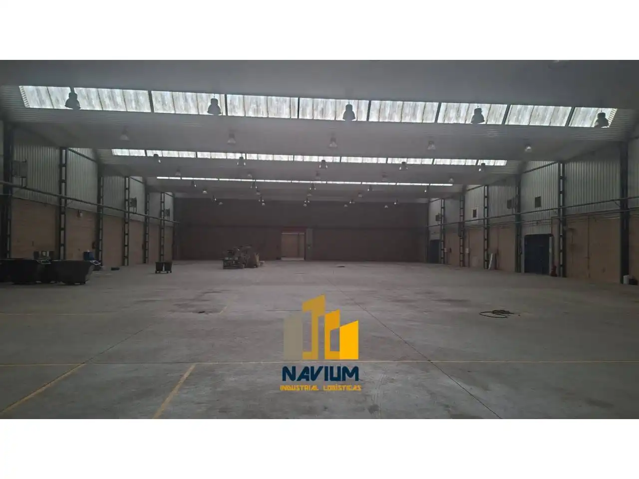 Industrial building to rent in Valdepelayo - Montepinos - Arroyo Culebro
