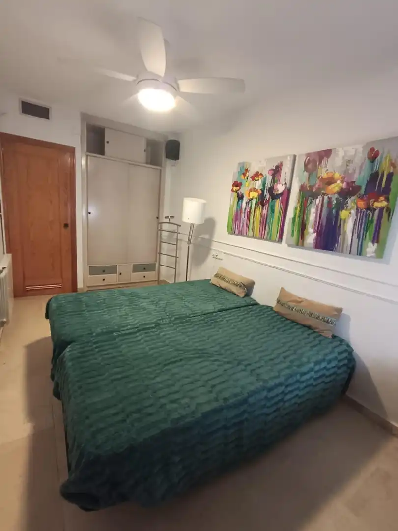 Habitación de Casa adosada de alquiler en Córdoba con Aire acondicionado