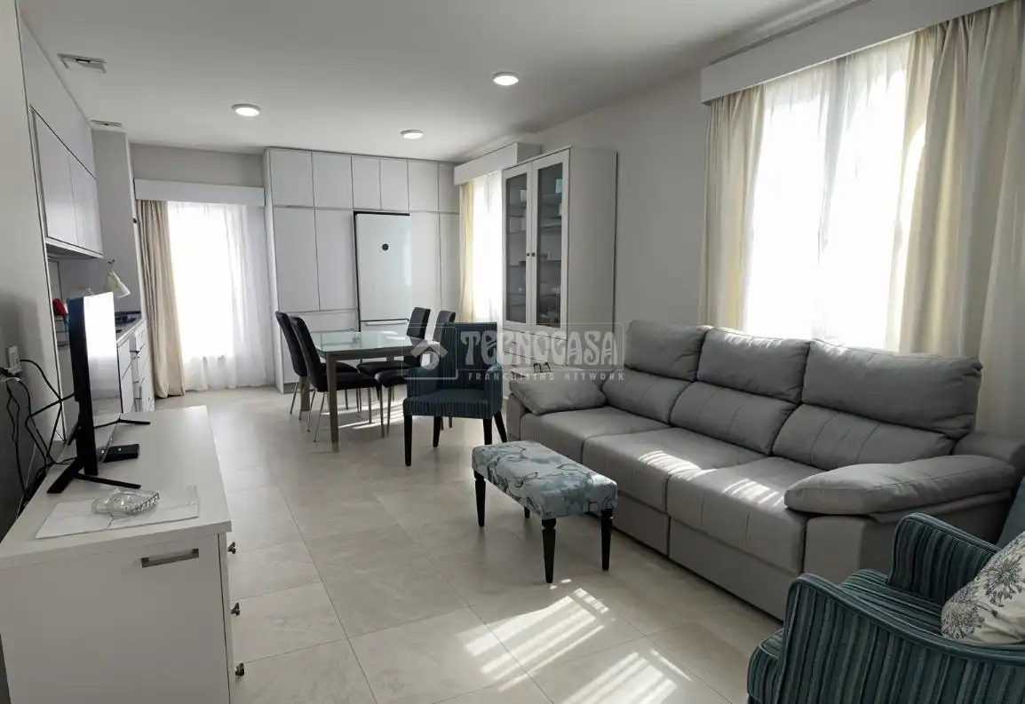 Sala de estar de Casa o chalet en venta en Madrid con Jardín privado y Alarma