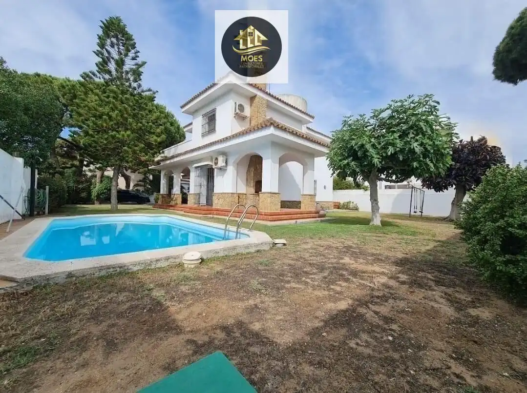 Jardín de Casa o chalet en venta en Rota con Terraza, Trastero y Piscina