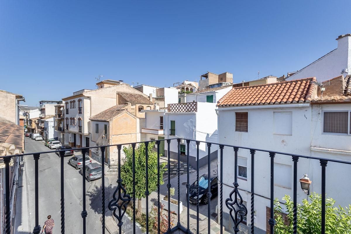 Vista exterior de Pis en venda en Padul amb Terrassa