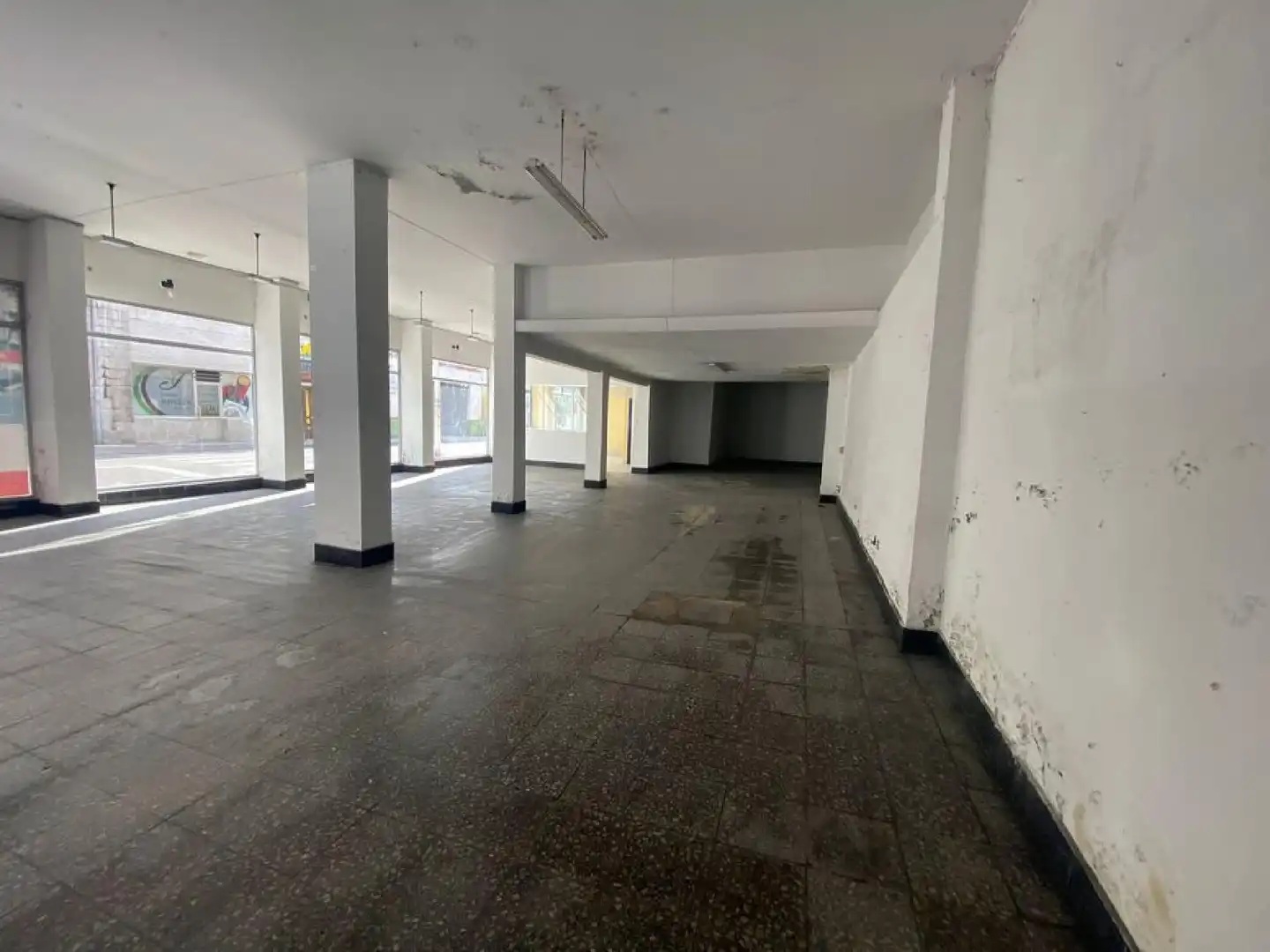 Local comercial en venta en Sama, imagen 10
