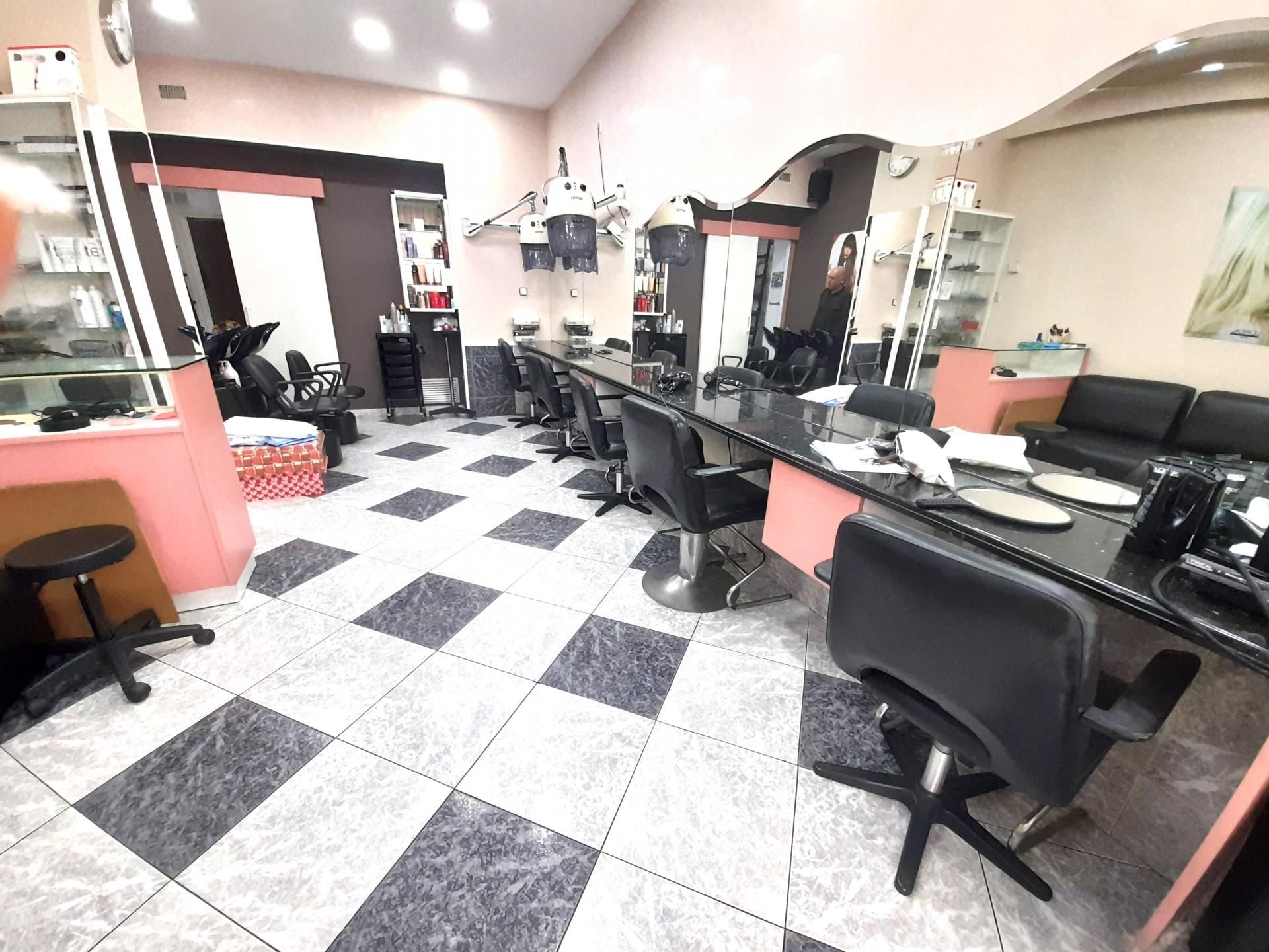 Premises to rent in Sagnier - Plaça de Catalunya