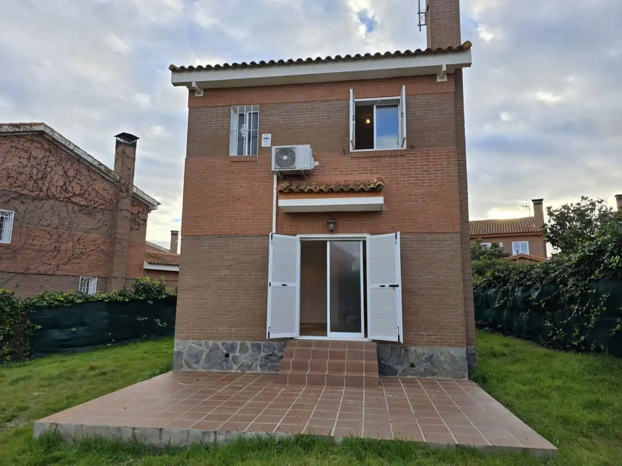 Chalet con jardín en venta en Pioz, imagen 28
