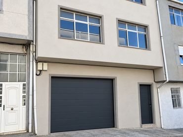 Maison mitoyenne avec jardin à vendre à Carballo