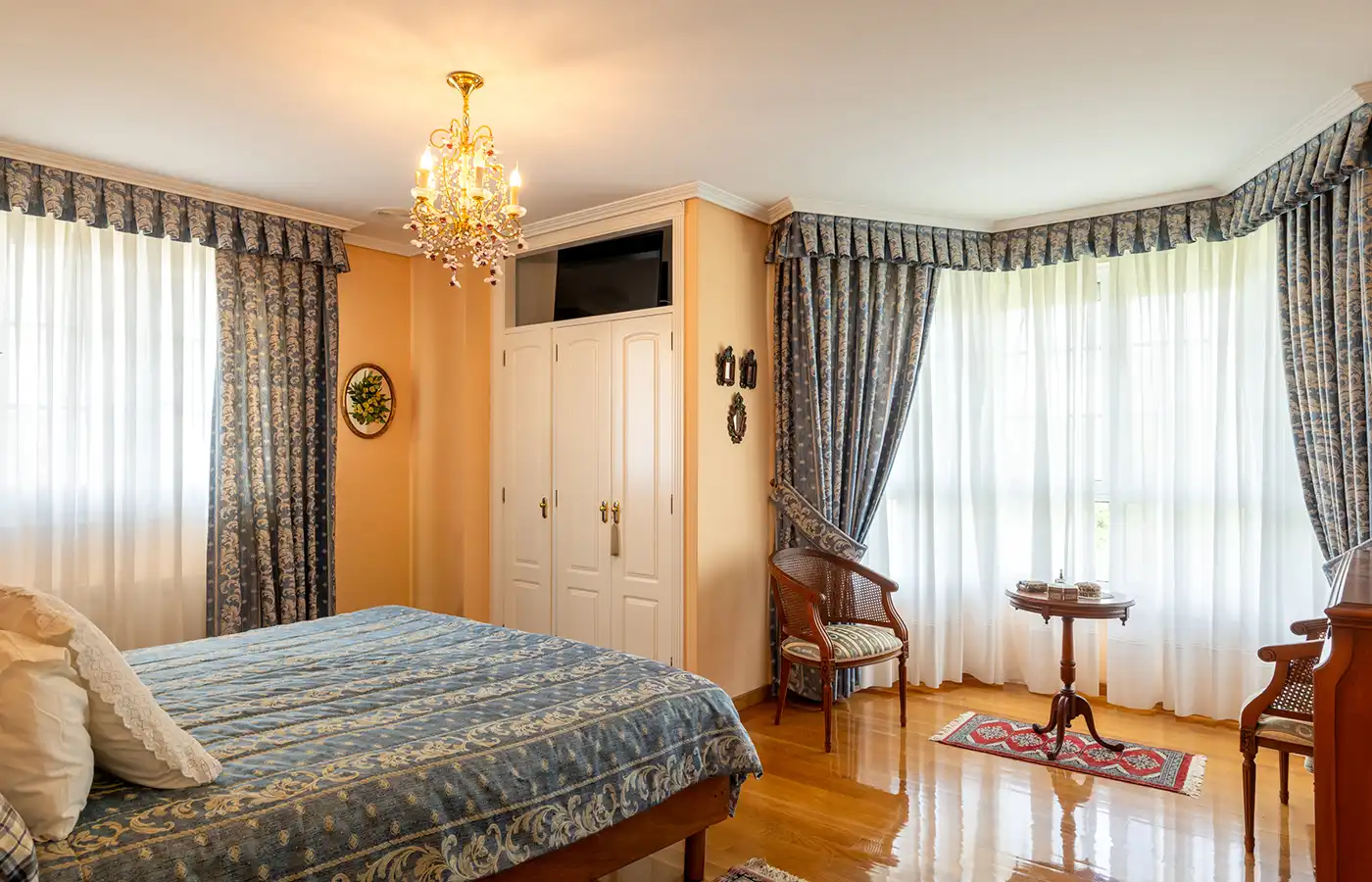 Chalet con terraza en venta en Avenida Rosalía Castro 126, imagen 29