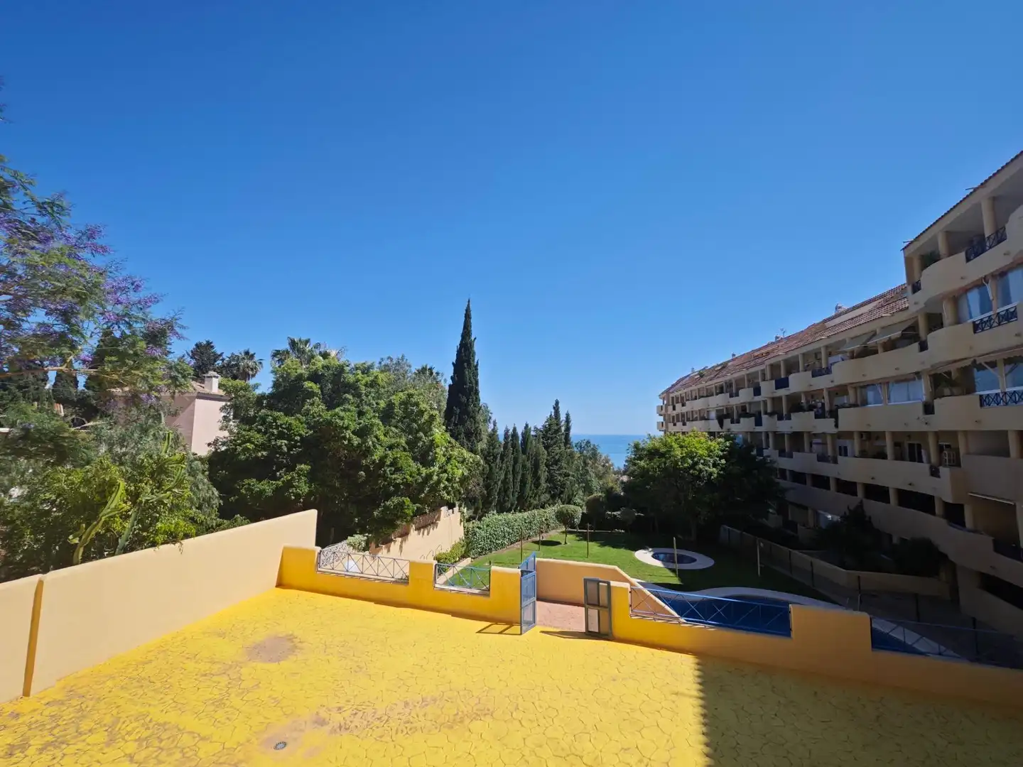 Jardín de Estudio de alquiler en Fuengirola con Aire acondicionado, Jardín privado y Terraza