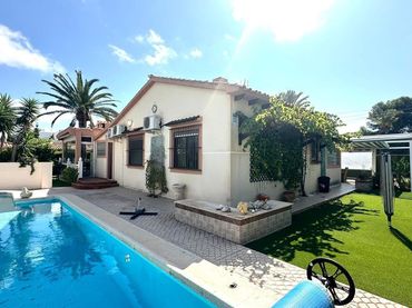 Casa con piscina in vendita a N/A