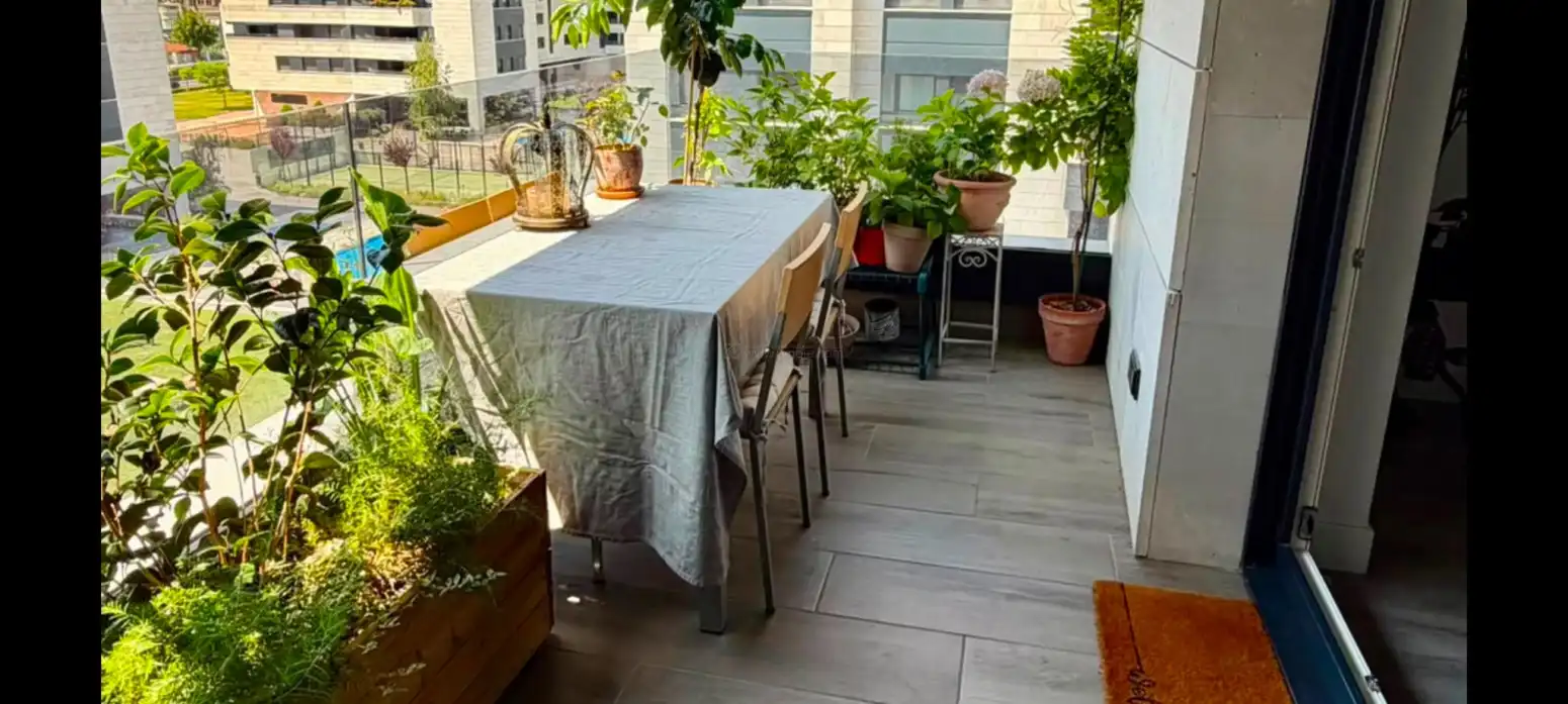 Terrace of Flat for sale in  Logroño  with Air Conditioner, Heating and Private garden