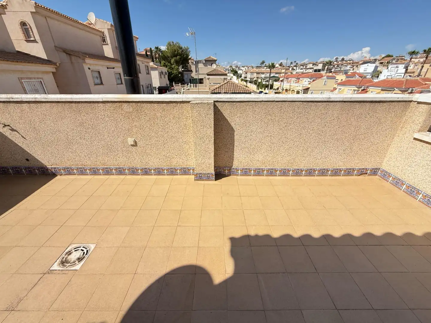 Terrassa de Casa o xalet en venda en San Miguel de Salinas amb Jardí privat i Piscina comunitària