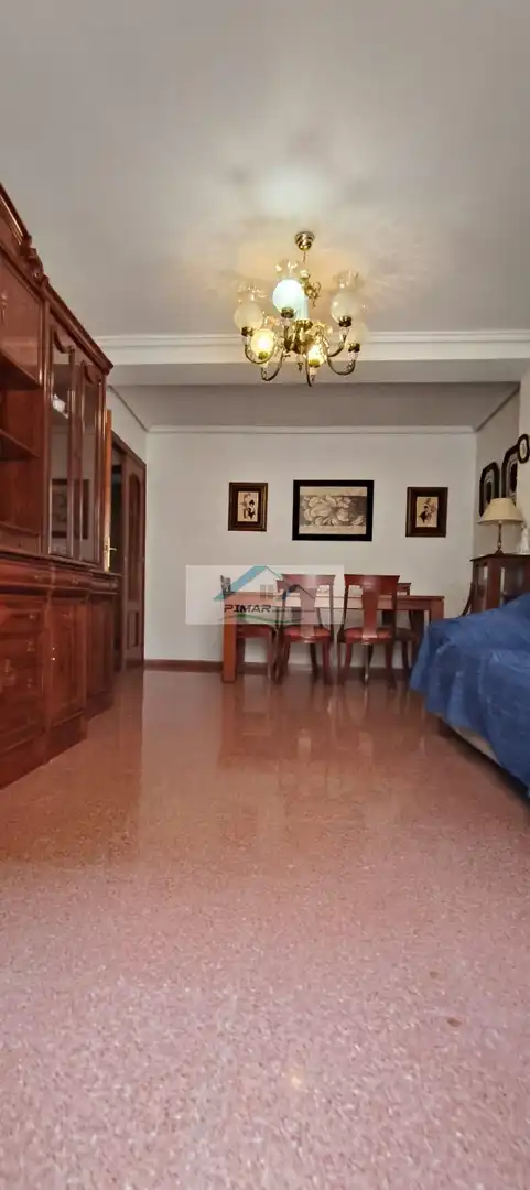 Menjador de Pis en venda en Crevillent amb Aire condicionat i Balcó