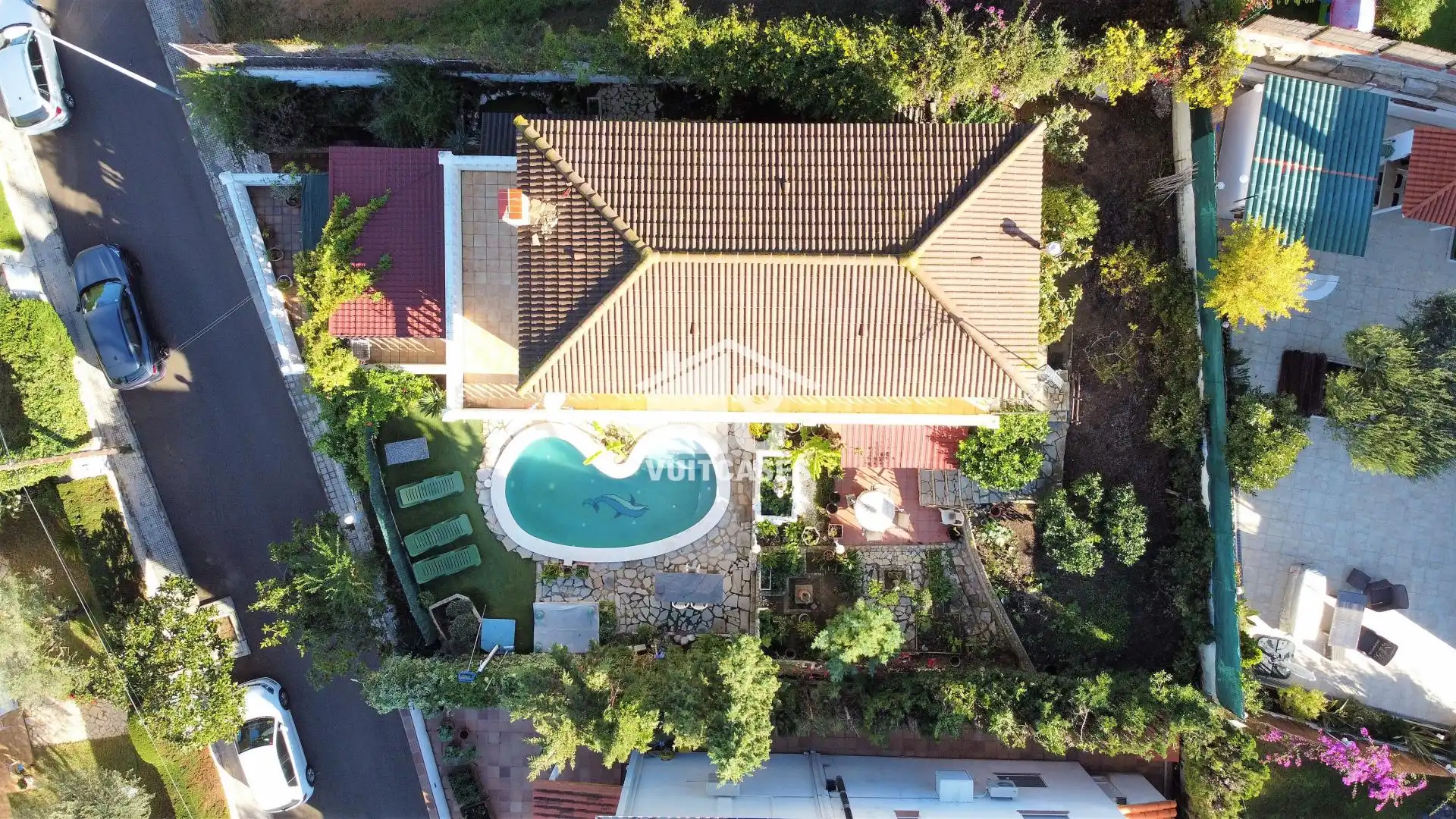 Vista exterior de Casa o xalet en venda en Arenys de Mar amb Calefacció, Terrassa i Piscina