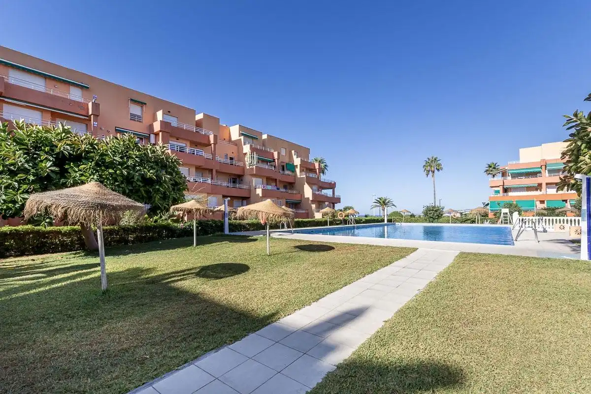 Dúplex amb piscina en venda a Salobreña Costa, imagen 31