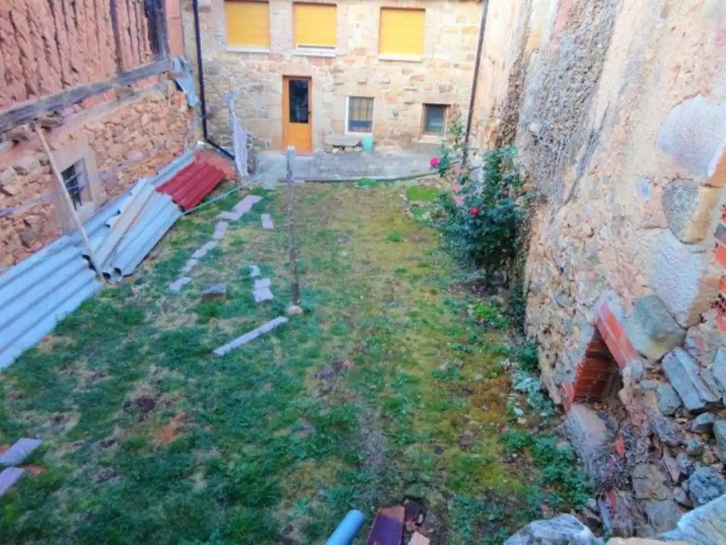 Jardín de Casa o chalet en venta en Moncalvillo