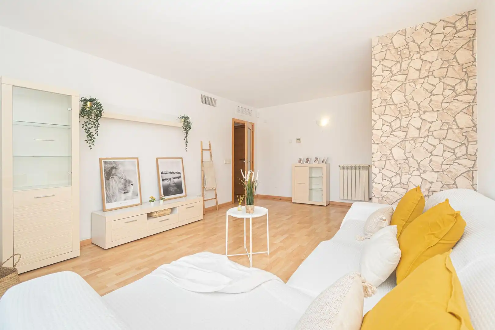 Living room of Flat for sale in Campos  with Air Conditioner, Heating and Parquet flooring