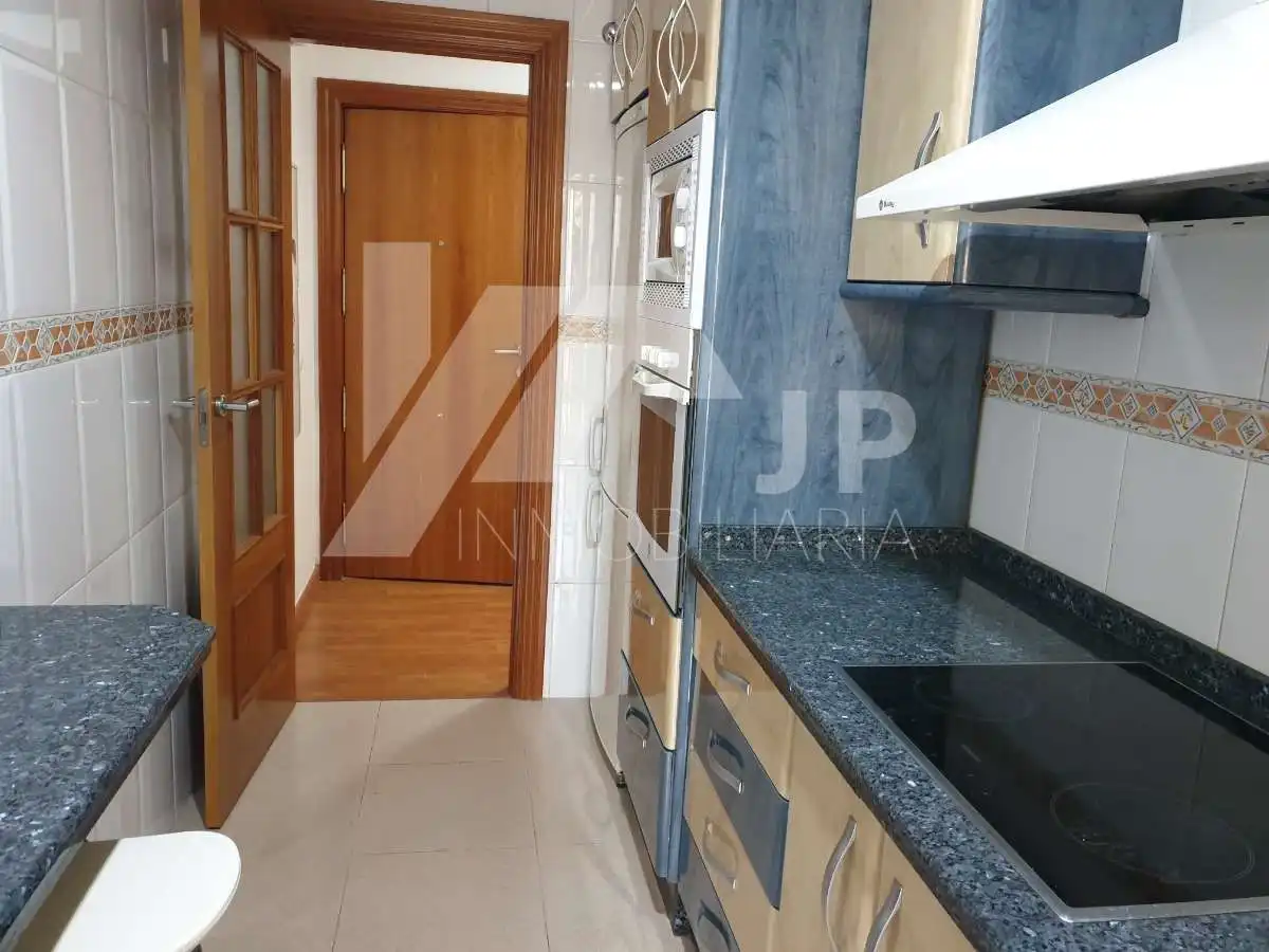 Apartamento de alquiler en Calle Don Emilio Durán Durán, Plaza de Toros
