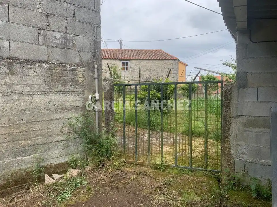 Residencial en venta en Boiro