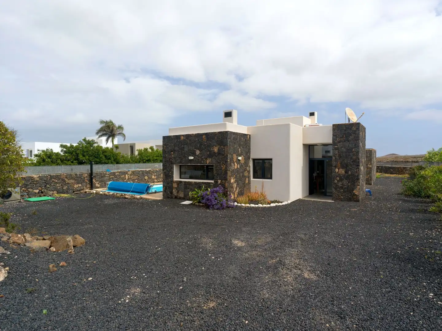 Vista exterior de Casa o chalet en venta en La Oliva con Jardín privado, Terraza y Trastero