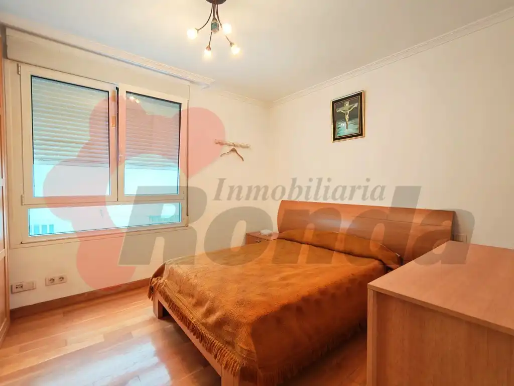Dormitori de Apartament de lloguer en Lugo amb Moblat