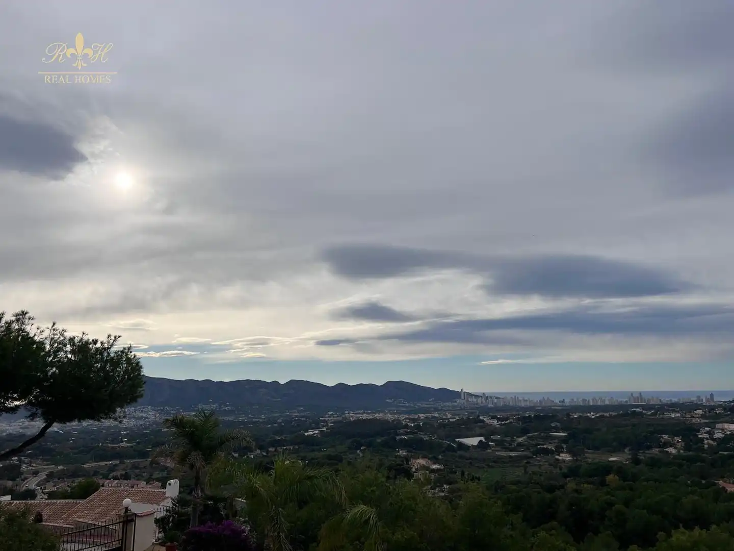 Exterior view of Houses for sale in L'Alfàs del Pi  with Air Conditioner, Heating and Terrace