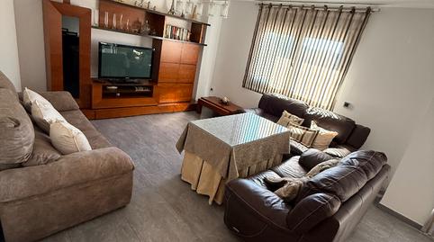 Foto 2 de Casa o xalet en venda a Calle Rosalía de Castro, Alcalá la Real, Jaén