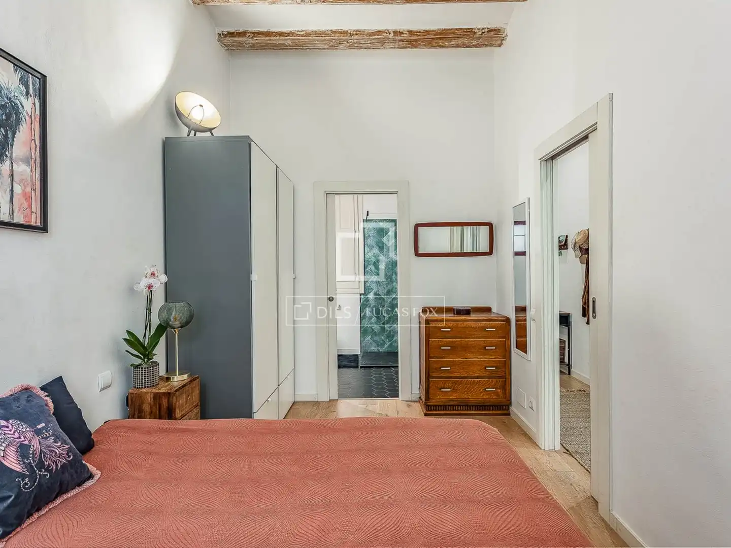 Habitación de Piso en venta en Barcelona con Aire acondicionado y Balcón