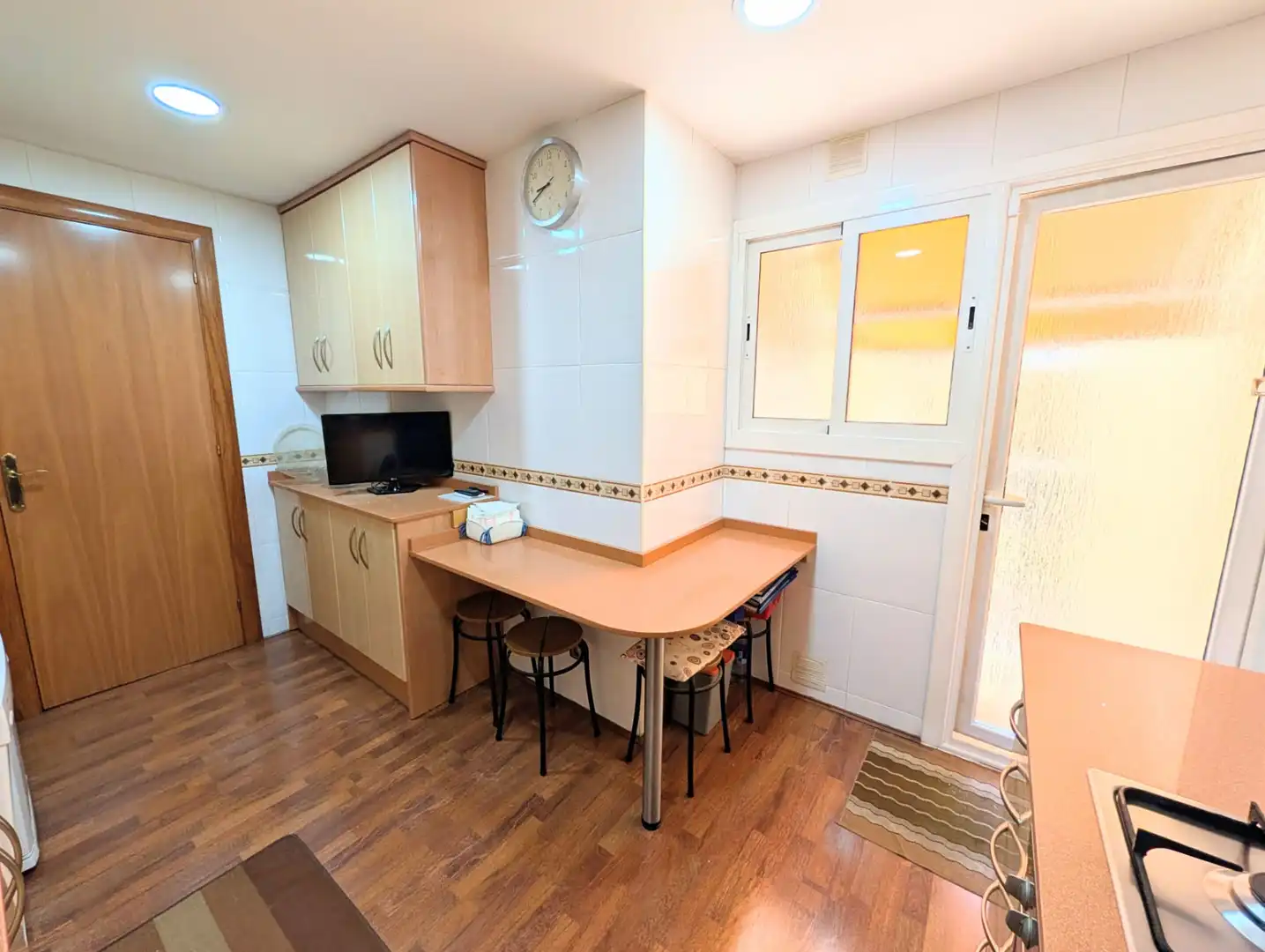 Cocina de Casa o chalet en venta en Santa Coloma de Gramenet con Aire acondicionado, Calefacción y Parquet